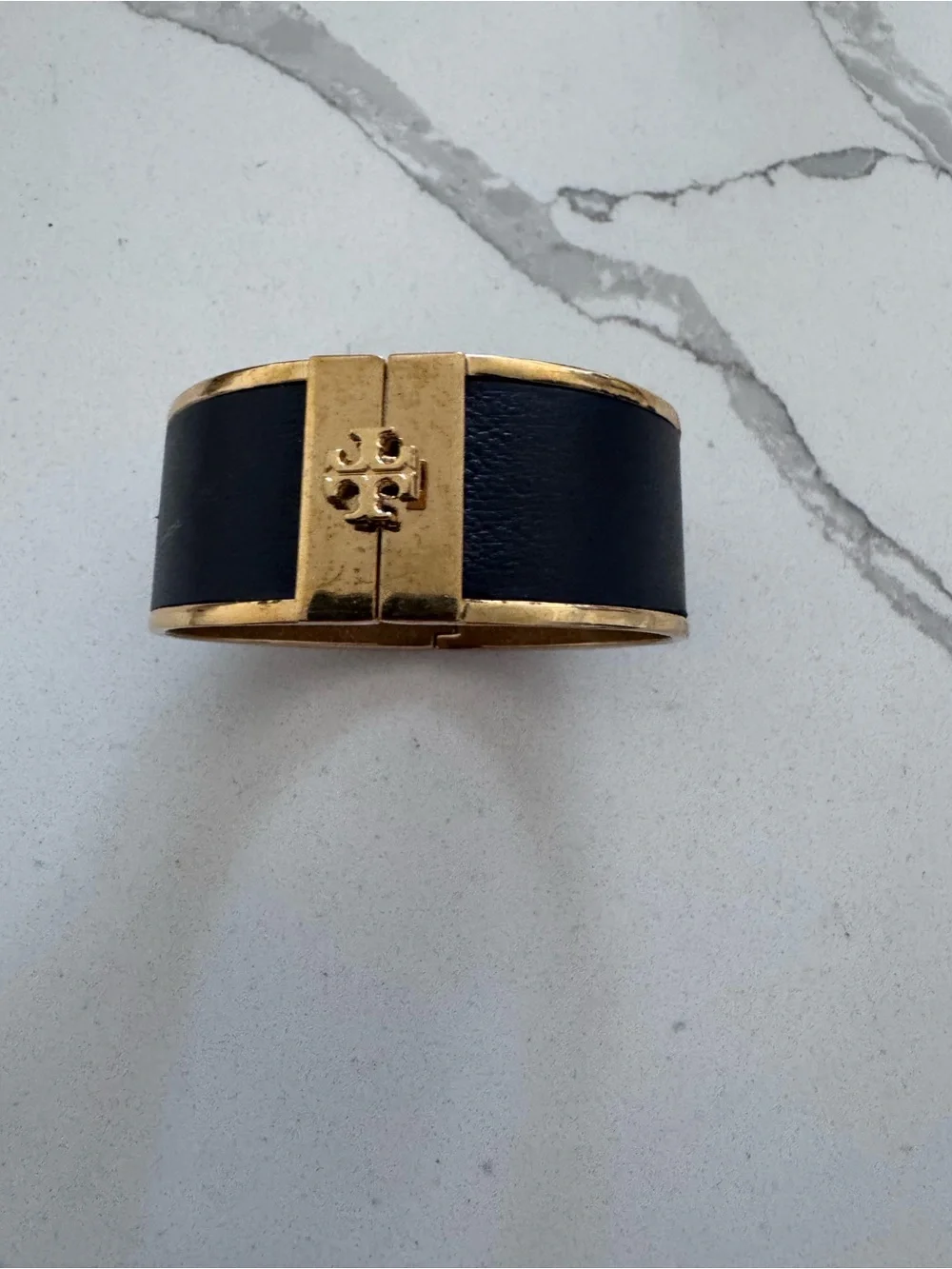Tory Burch Black and Gold Logo Hinge Bracelet